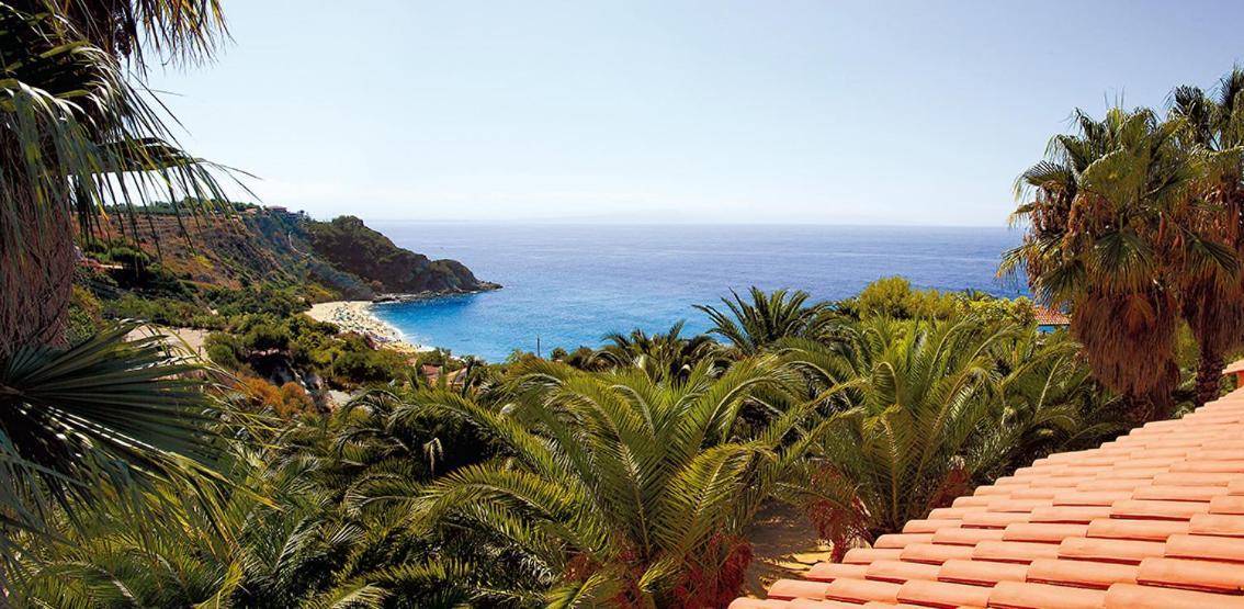 Hotel Grotticelle Capo Vaticano Exterior foto